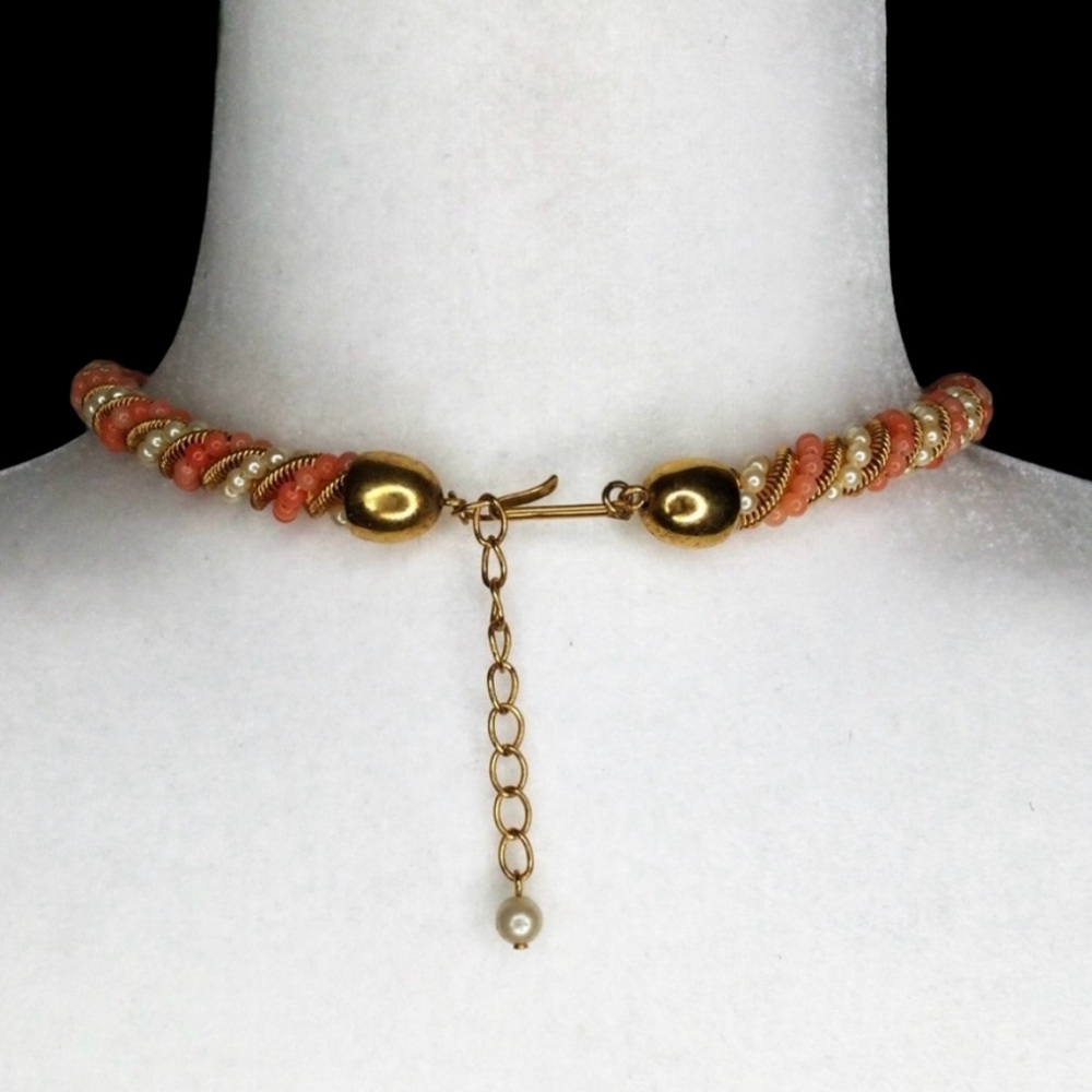 Vtg 80s Twisted Bead Rope Necklace & Earrings Set Gold-Tone, Faux Coral & Pearls - Picture 10 of 16